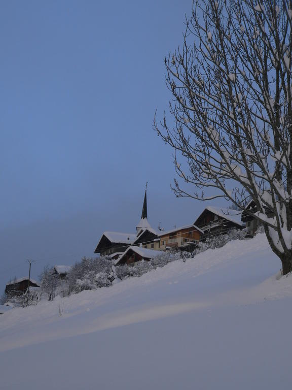 Chambres Et Gite "Pollen" Granier Exteriör bild